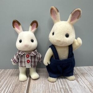 Vintage 1980's Epoch Calico Critters Sylvanian Family Bunny Rabbit Figures